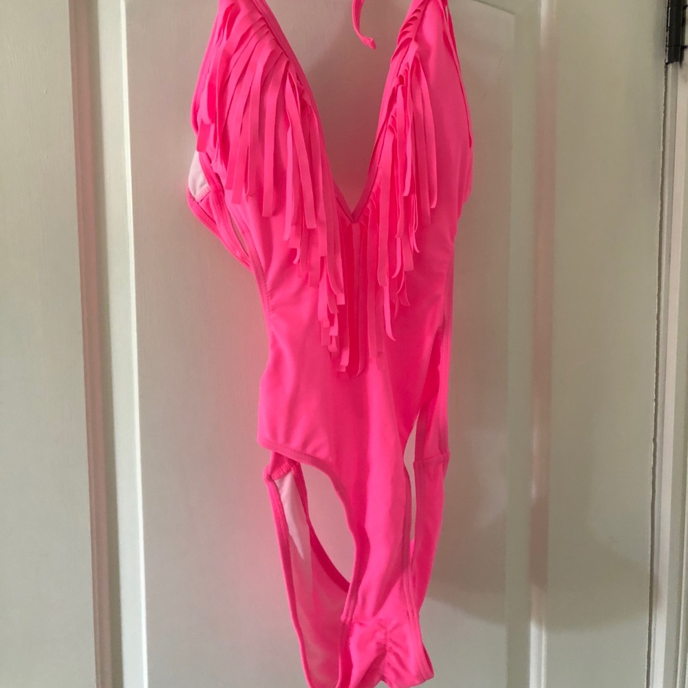 Bathing suit